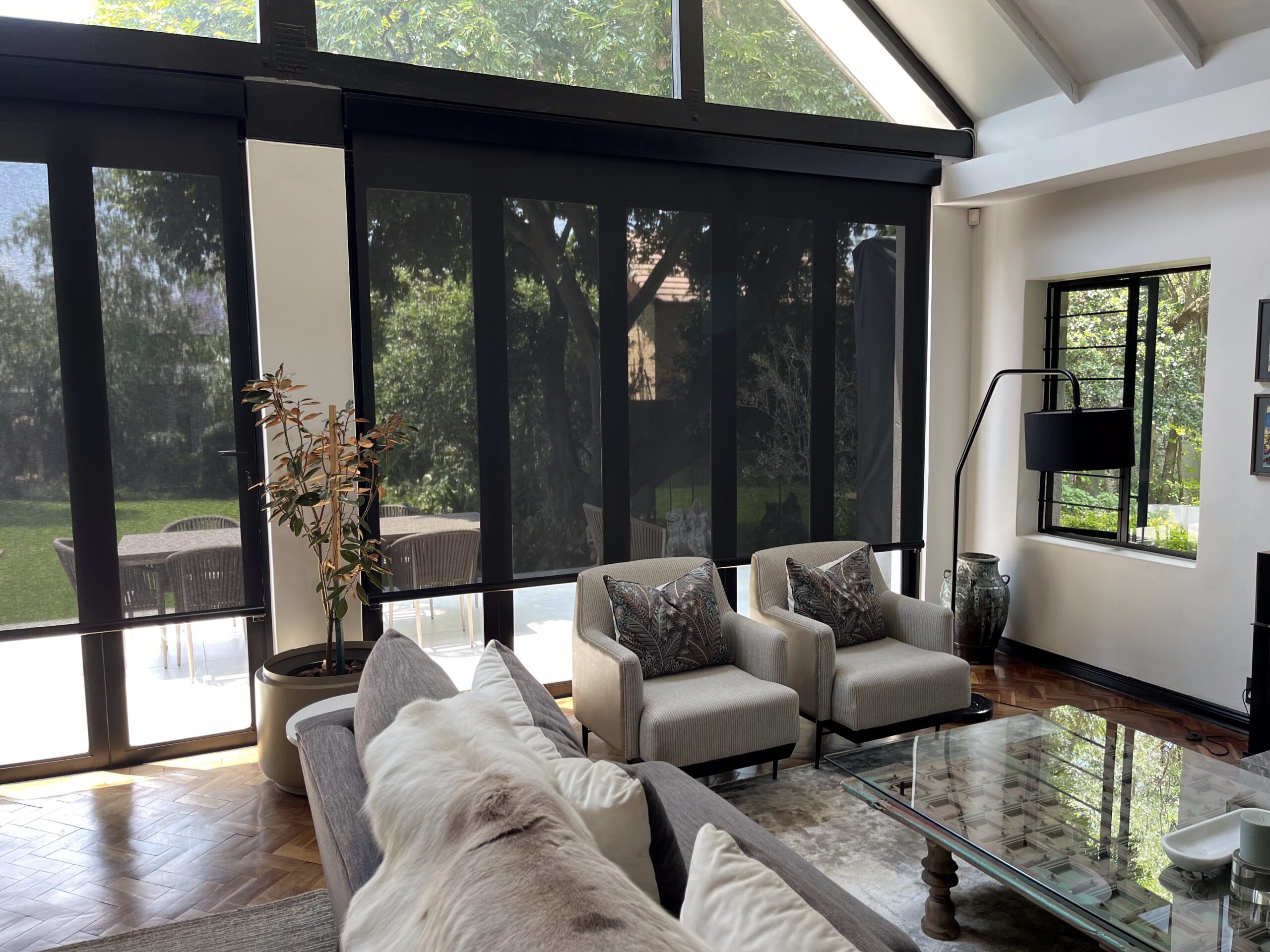 Black Roller Blinds Lounge scaled